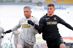 «Колос» відібрав очки у «Шахтаря» (Відео)