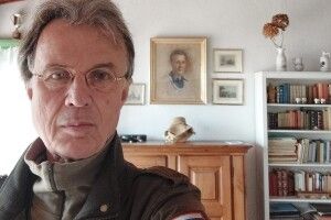 Чому швейцарця, який підтримує росію у війні проти України, не можна пов’язувати з Лесею Українкою (Фото)