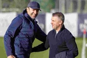 Чи візьме трубку Ребров, якщо до нього зателефонує Шовковський?