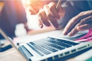 Дев’ять із десяти податкових декларацій підприємств Волині подані в електронному форматі