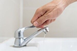 Аварія на насосній станції у Луцьку: де у кранах може зникнути вода