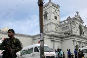 Вибухи в церквах і готелях Шрі-Ланки: 42 загиблих