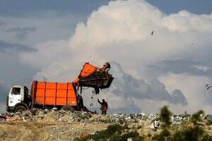 Львівська міськрада виділила 25 млн гривень на вивезення сміття