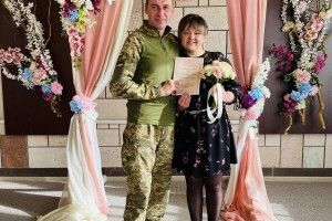 У волинському місті з початку війни 154 наречених військовослужбовців взяли шлюб (Фото)