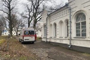 Священник московського патріархату вкусив військового (Фото)