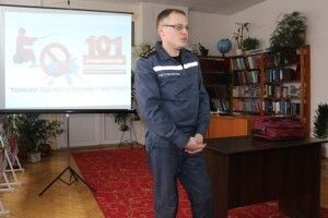 Луцьким школярам продемонстрували документальне відео з пошуків потонулого семикласника