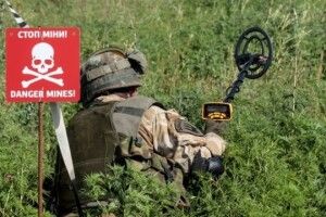 Розміновувати Україну зголошуються майже 30 іноземних компаній
