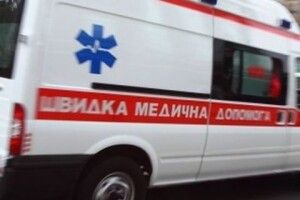 У Ковелі патрульні допомогли медикам врятувати чоловіка