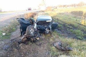 На Рівненщині– смертельна ДТП: загинули мати і 7-річний син, ще двоє — у реанімації (Фото)