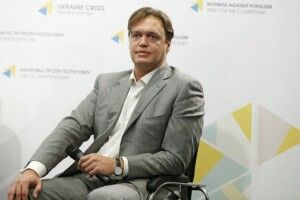 У мережі набирає обертів корупційний скандал навколо глави ФДМУ Дмитра Сенниченка
