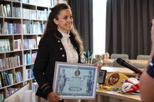 Викладачка Луцького вишу офіційно стала рекордсменкою України (Фото)