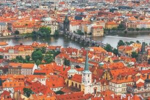 Чехія пропонує організувати зустріч Байдена із Путіним у Празі