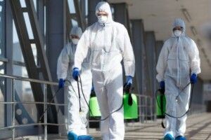 Вирішили, що помер від Омікрона: ще живу людину помістили в мішок для трупів