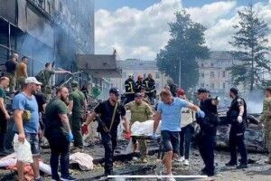 Сьогодні відбудеться прощання із загиблими внаслідок ракетного удару на Вінниччині 