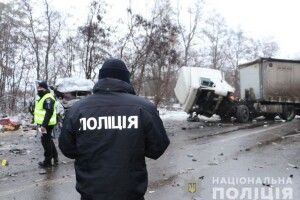 Показали відео смертельної автотрощі під Черніговом 