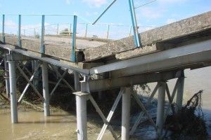 На Івано-Франківщині обвалився міст