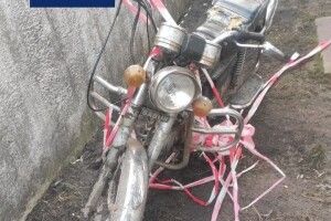 На трасі Луцьк-Рівне зупинили нетверезого волинянина за кермом мопеда 