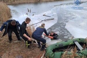 Двоє братів, яких врятували з-під криги на Волині, прийшли до тями
