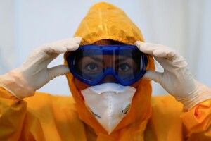 В Івано-Франківську лютує коронавірус: відразу в 57 осіб – позитивний результат експрес-тестів