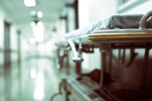 У львів’янина після застілля розірвався стравохід