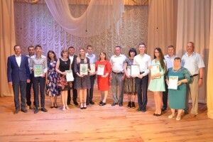 Заслужені нагороди отримали і учні, і вчителі