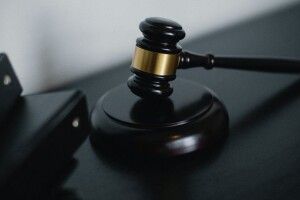Мешканку Львівщини, яка підтримувала збройну агресію рф, посадили за решітку