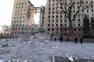 Внаслідок авіаудару по Миколаївській ОДА вже 12 загиблих