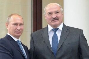 Путін приїхав до Лукашенка на величезних каблуках (відео)