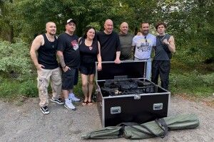 Лисий з «95 кварталом» привіз допомогу волинській бригаді