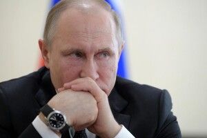 Російський публіцист запропонував провести репетицію похорону Путіна