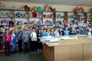 Як волинські школярі «проінспектували» іграшкову фабрику