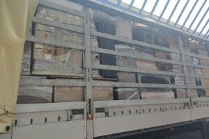 На кордоні з Польщею прикордонники викрили оборудку (Фото)