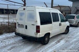 На Волині за пів години розшукали викрадача автівки