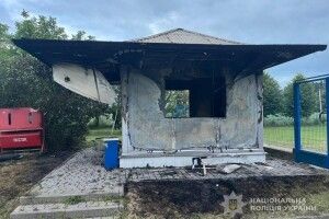 У селі на Волині п'яний чоловік підпалив будівлю