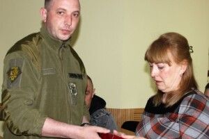 Загиблого захисника України з Рівненщини посмертно нагородили орденом «За мужність» (Фото)