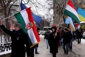 Якщо Україна розвалиться, Угорщина забере собі Закарпаття