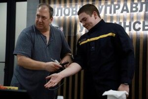 Волинських рятувальників навчав американський колега як реагувати на загрози хімічного характеру