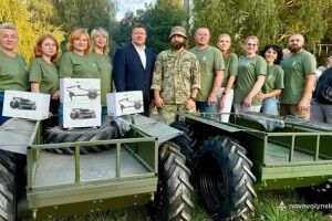 У День міста Нововолинськ відправив нашим захисникам чотири НРК