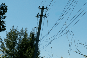 На Волині серед ночі пошкодили електроопору