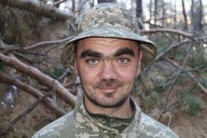 Знайомтесь: боєць Камінь-Каширського батальйону «Мазда», який тримає фронт на сході