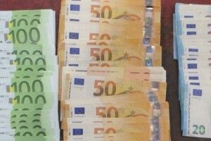 Двоє українців надурили поляків на півмільйона злотих