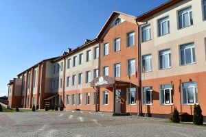 Хоч школу у Вербці на Ковельщині ще не добудували, там вже вчаться діти