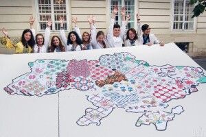 У п’ять разів менше районів: у Зеленського хочуть провести адмінреформу 