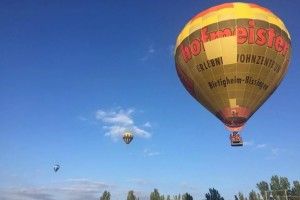 В Умані двоє людей вистрибнули з повітряної кулі на висоті чотири кілометри