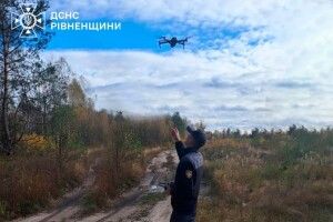 На Рівненщині третю добу шукають зниклого у лісі пенсіонера