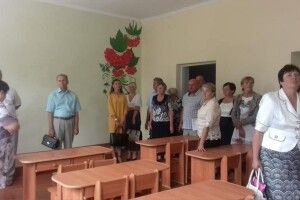 Керівникам шкіл Маневиччини заборонили організовувати будь-які батьківські внески