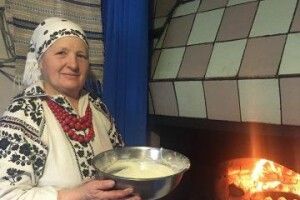 Млинці з печі: на Камінь-Каширщині бережуть старовинну традицію