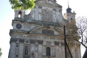 На Волині поляки реставрують вражаючої краси костел