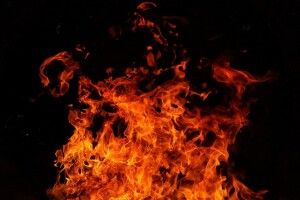 На Волині серед ночі горіла хата