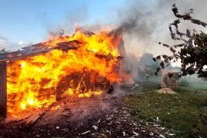 На Волині горіла хата – пустка
